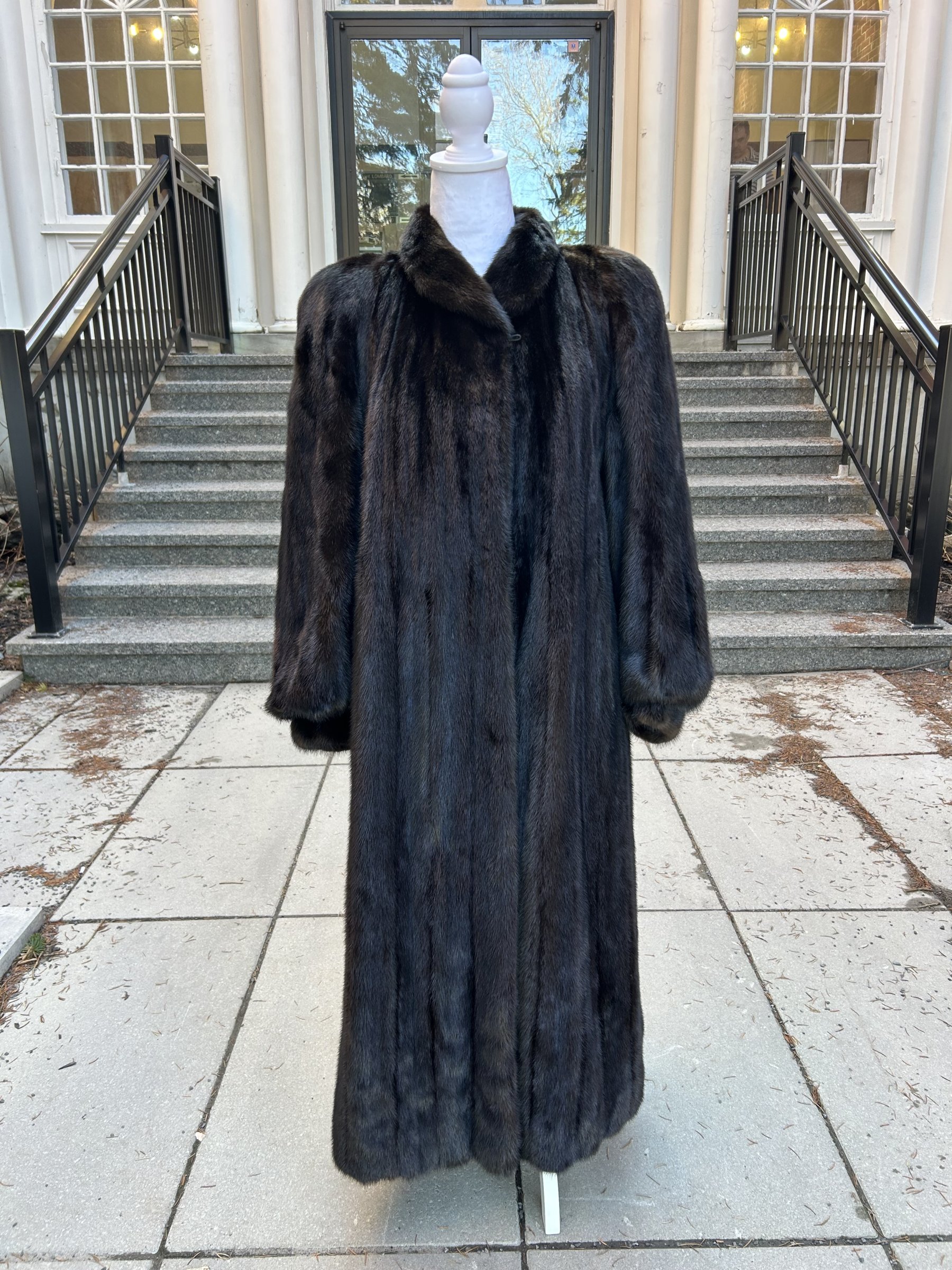 Dark Ranch Female Mink 