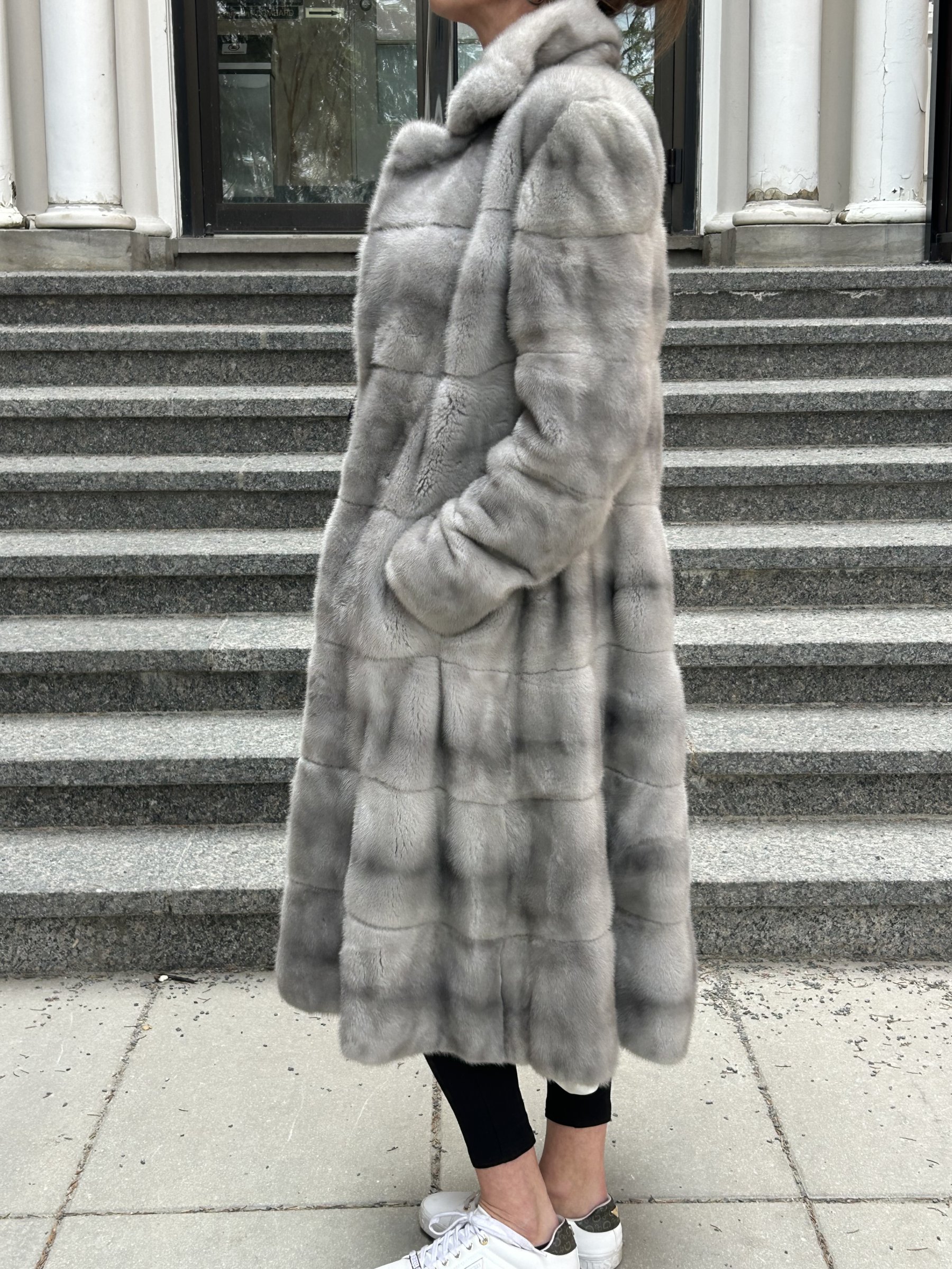 Like New 2025 Silver Mink Coat – Made in France